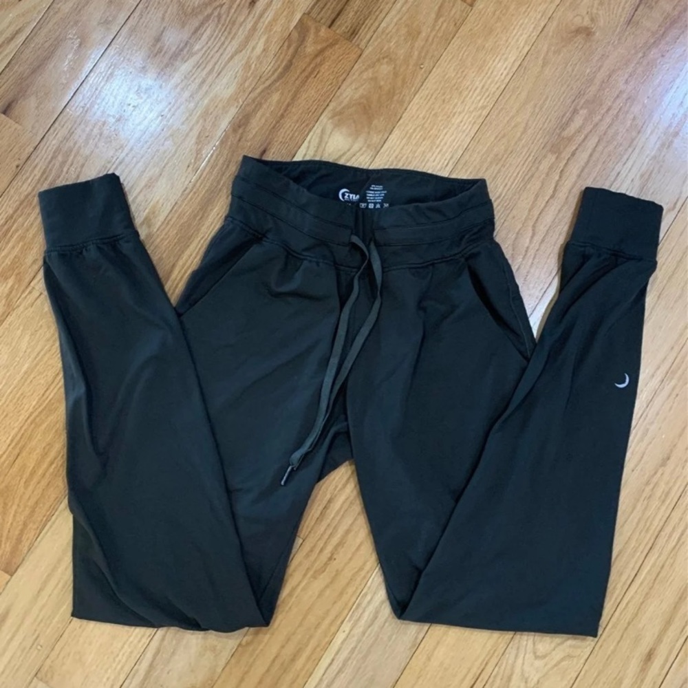 Zyia Joggers -Olive Green